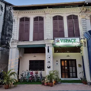 Capsule hotel V Space Capsule Cafe, Malacca